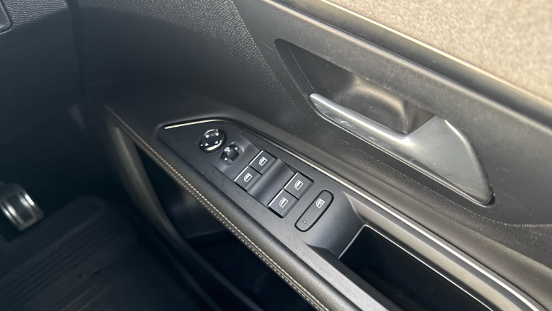 Peugeot 5008 1.5 BlueHDi GT 5dr Diesel Estate